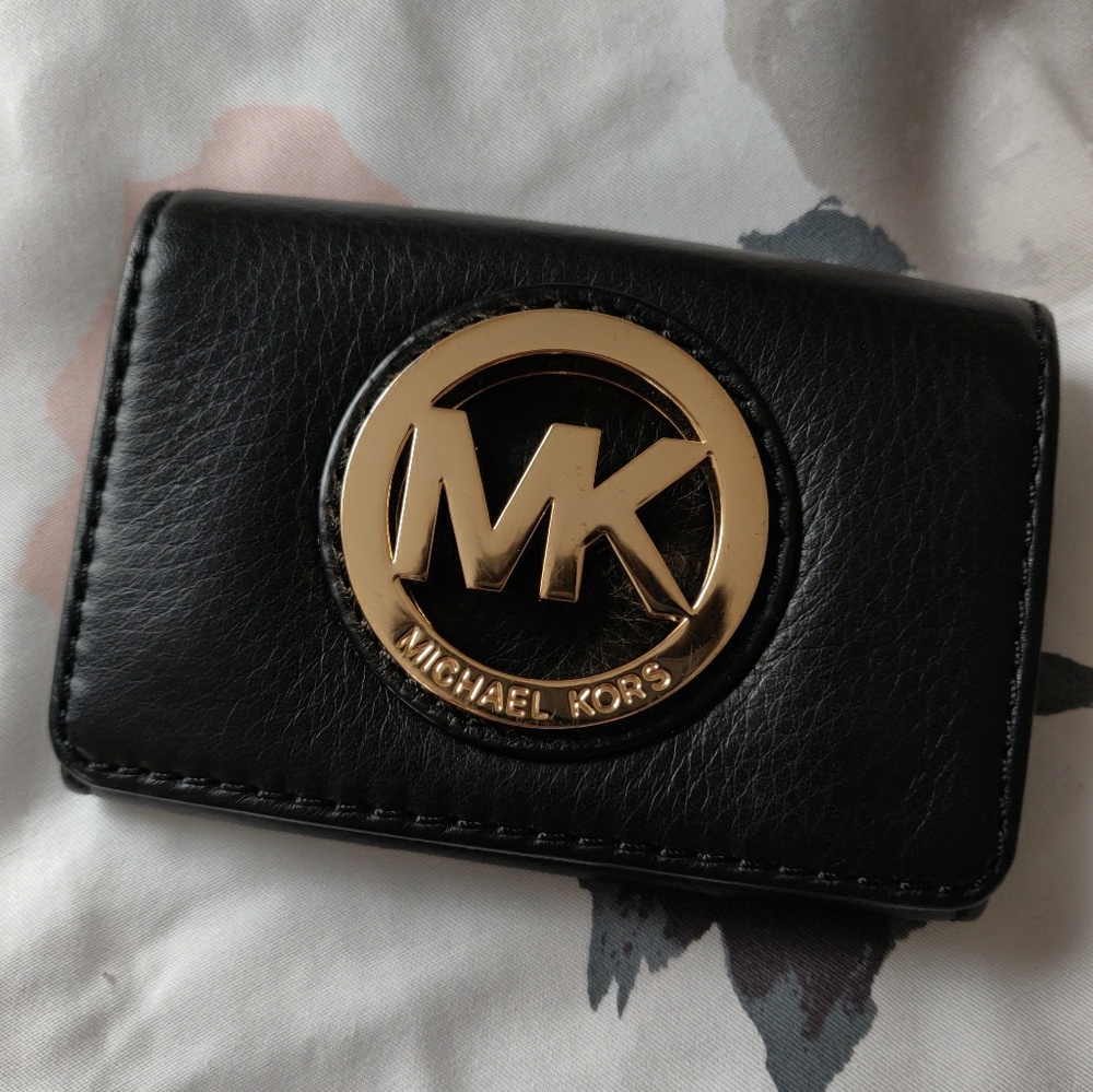 Black leather Michael Kors business card holder